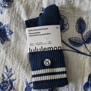 lululemon athletica Ribbed Crew Socks in Navy with White Stripes